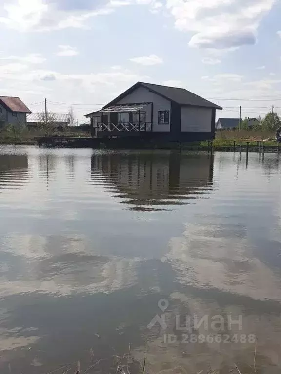 Дом в Ленинградская область, Ломоносовский район, Низинское с/пос, ... - Фото 1