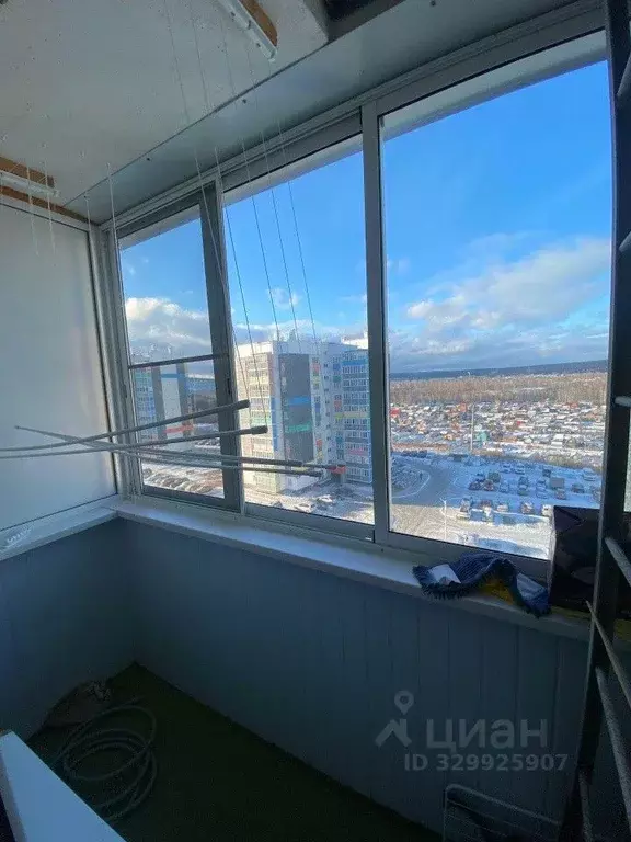 1-к кв. Свердловская область, Первоуральск ул. Емлина, 21 (28.0 м) - Фото 1