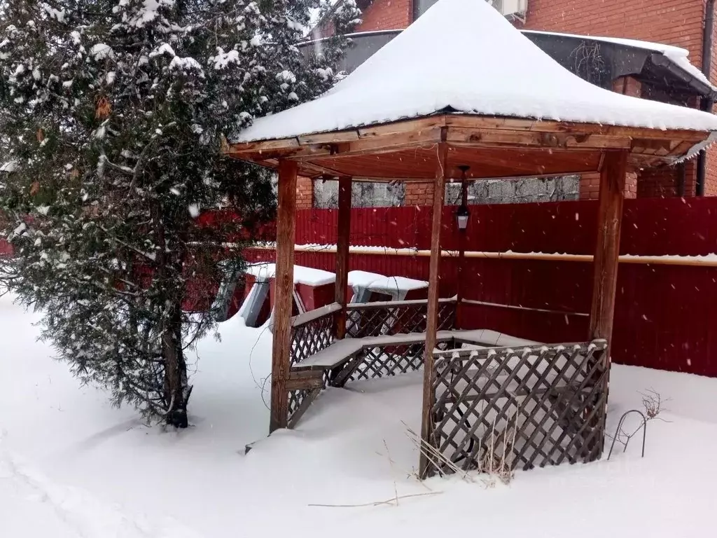 Дом в Самарская область, Самара ул. 9-я Просека 5-я Линия, 124 (190 м) - Фото 1