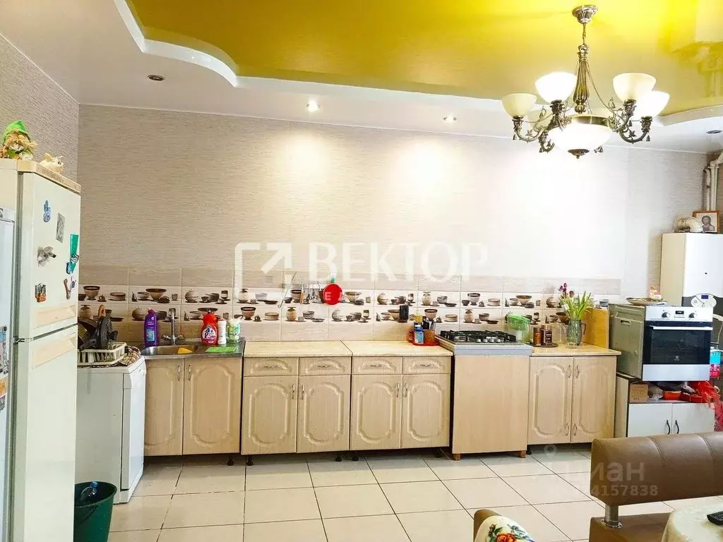 Дом в Костромская область, Костромской район, Самсоновское с/пос, с. ... - Фото 1