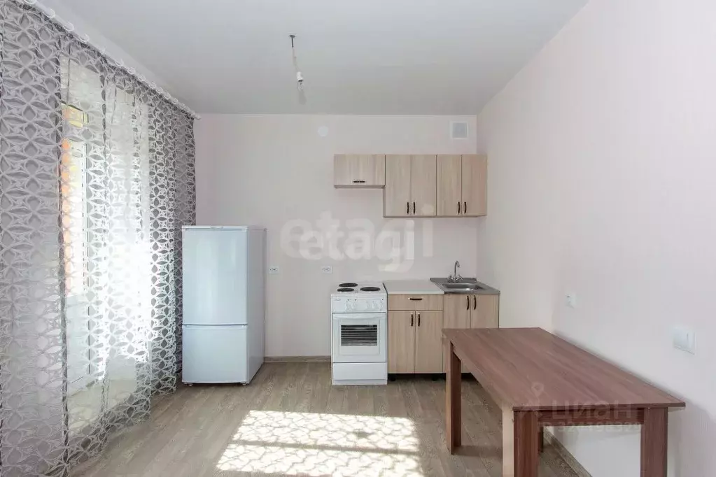 Студия Новосибирская область, Новосибирск ул. Юности, 5 (26.7 м) - Фото 2