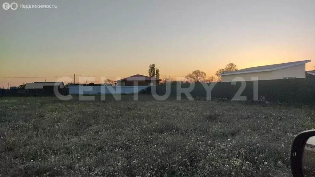 Участок в Портовое, Пограничная улица (10 м) - Фото 1