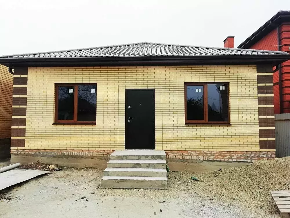 Дом в Ростов-на-Дону, Особенная улица (95 м) - Фото 1