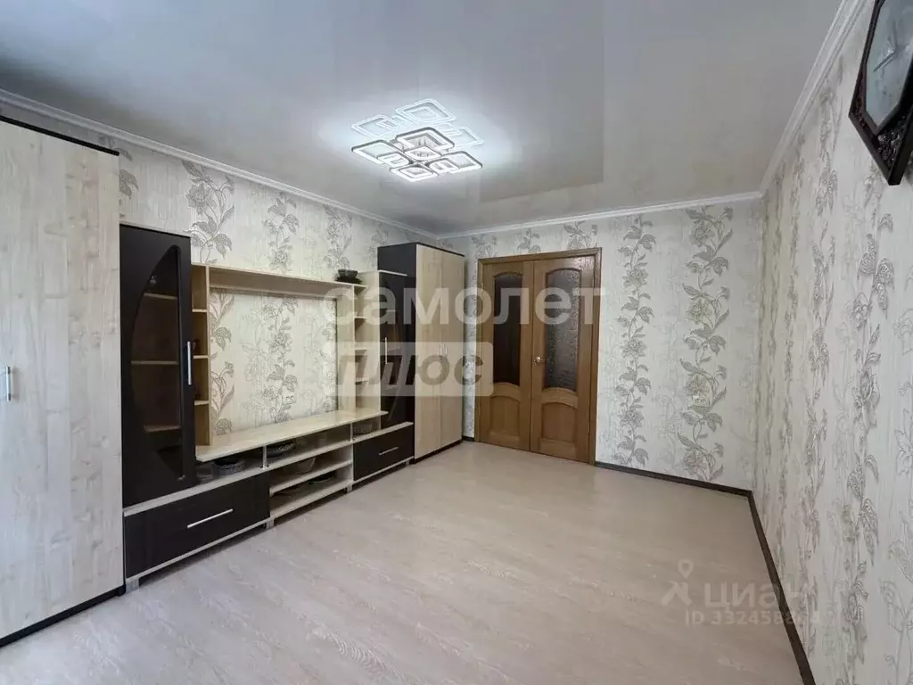 2-к кв. Татарстан, Зеленодольск ул. Королева, 10 (47.2 м) - Фото 1