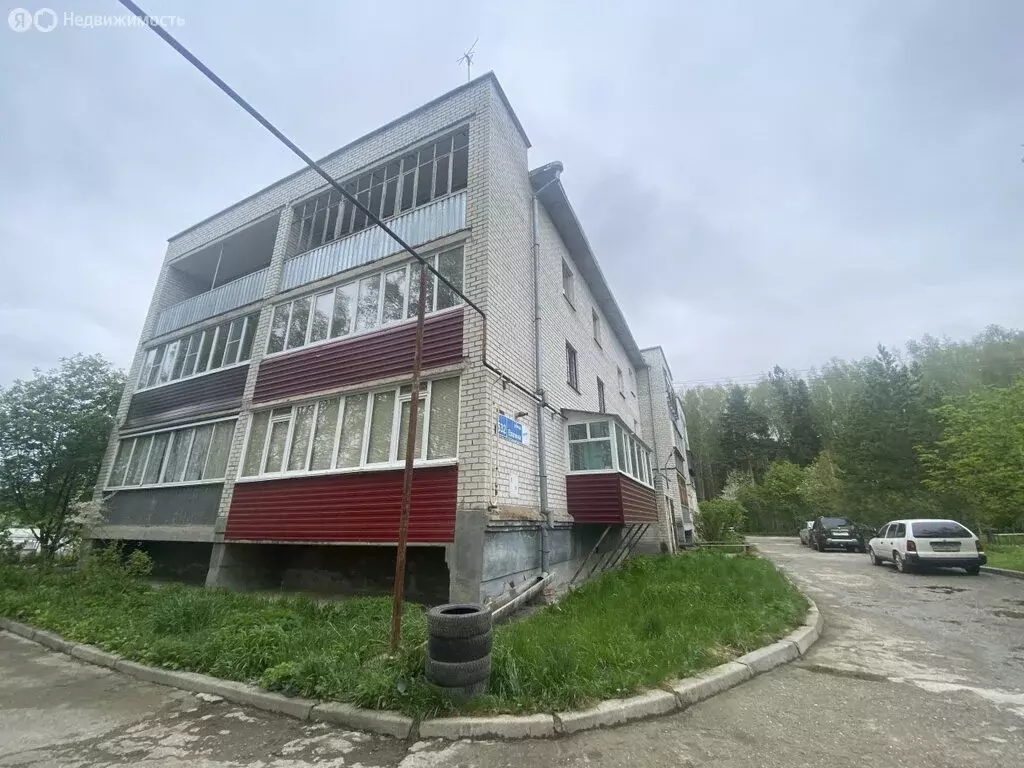 2-комнатная квартира: Чебаркуль, улица Елагина, 532 (50 м) - Фото 1