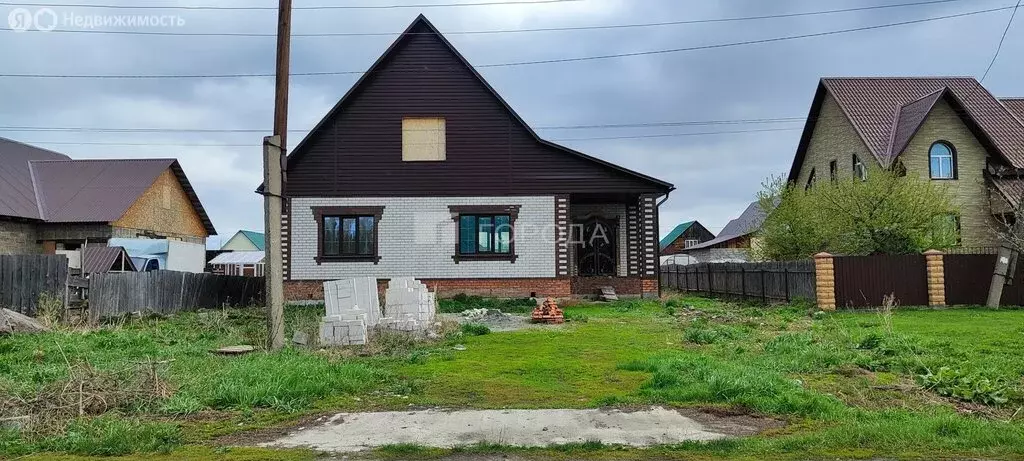Дом в Первомайский район, село Зудилово (200 м) - Фото 1