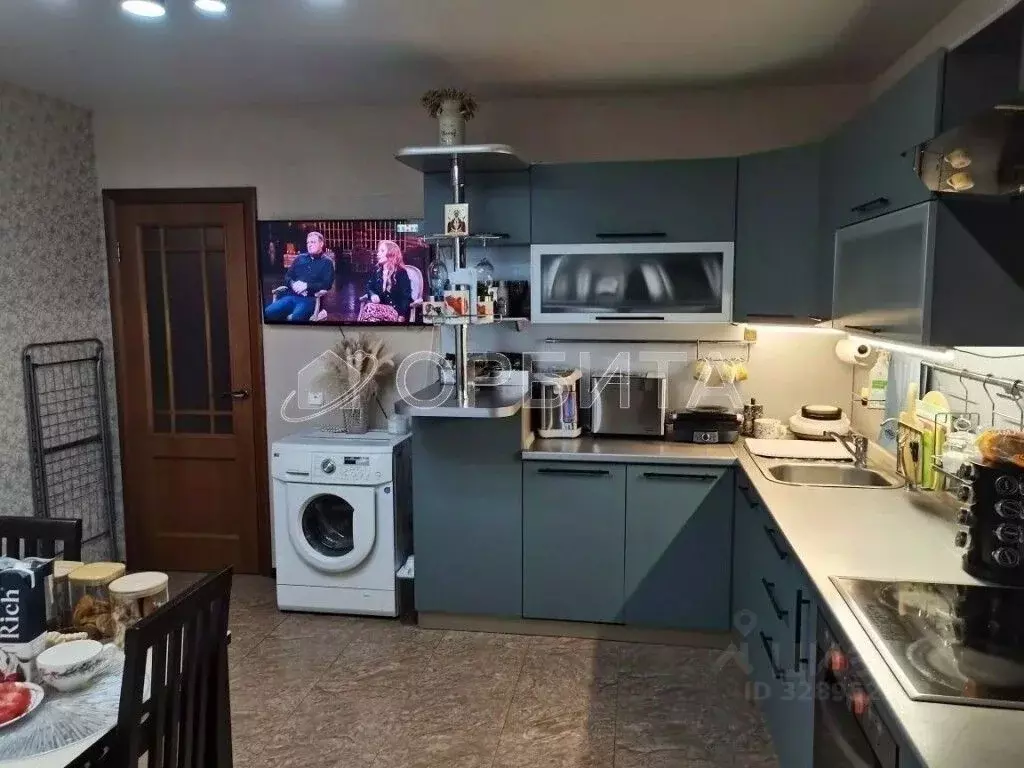 3-к кв. Тюменская область, Тюмень ул. Щербакова, 140 (72.9 м) - Фото 2