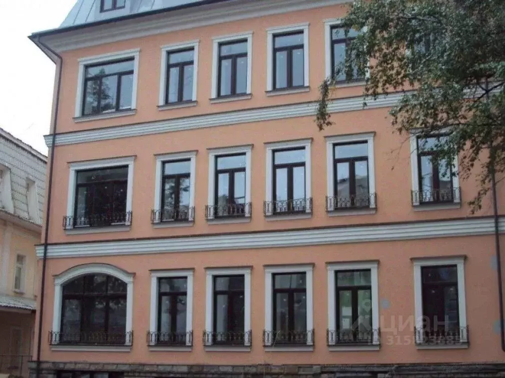 Торговая площадь в Москва 1-й Колобовский пер., 17С1 (141 м) - Фото 0