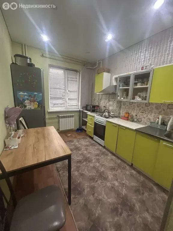 1-комнатная квартира: Астрахань, улица Бабаевского, 1к2 (36.6 м) - Фото 2