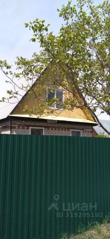 Дом в Саратовская область, Энгельсский район, Красноярское ... - Фото 1