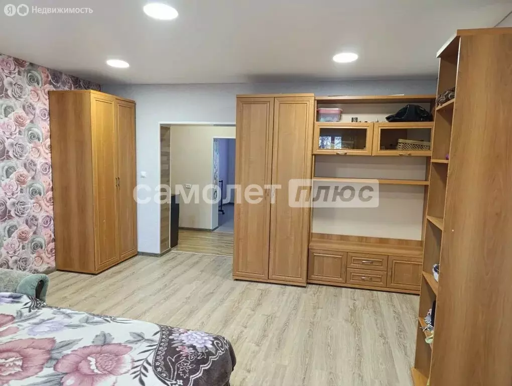 Дом в село Крапивное, улица Победы (76 м) - Фото 1