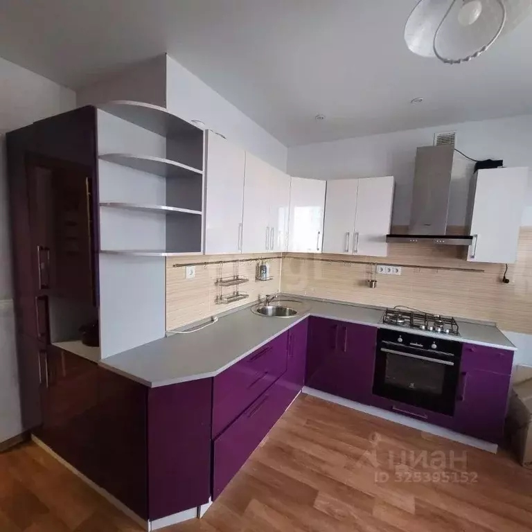 2-к кв. Саха (Якутия), Якутск ул. Можайского, 15/5 (57.6 м) - Фото 1