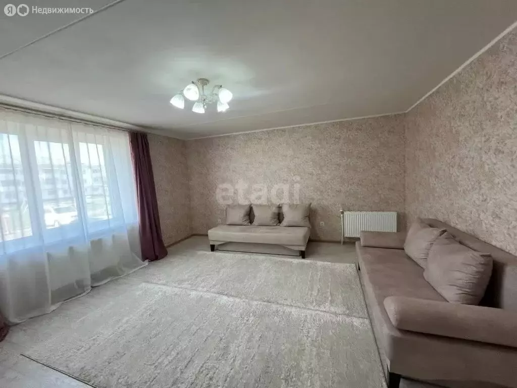 2-комнатная квартира: Нефтекамск, улица Ленина, 10В (67.3 м) - Фото 1