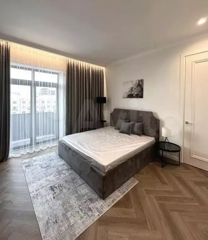 3-к. квартира, 100 м, 6/6 эт. - Фото 0