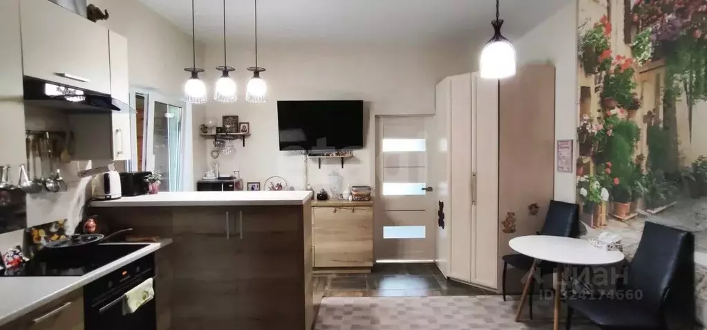 Дом в Воронежская область, Новоусманский район, Усманское 1-е с/пос, ... - Фото 1