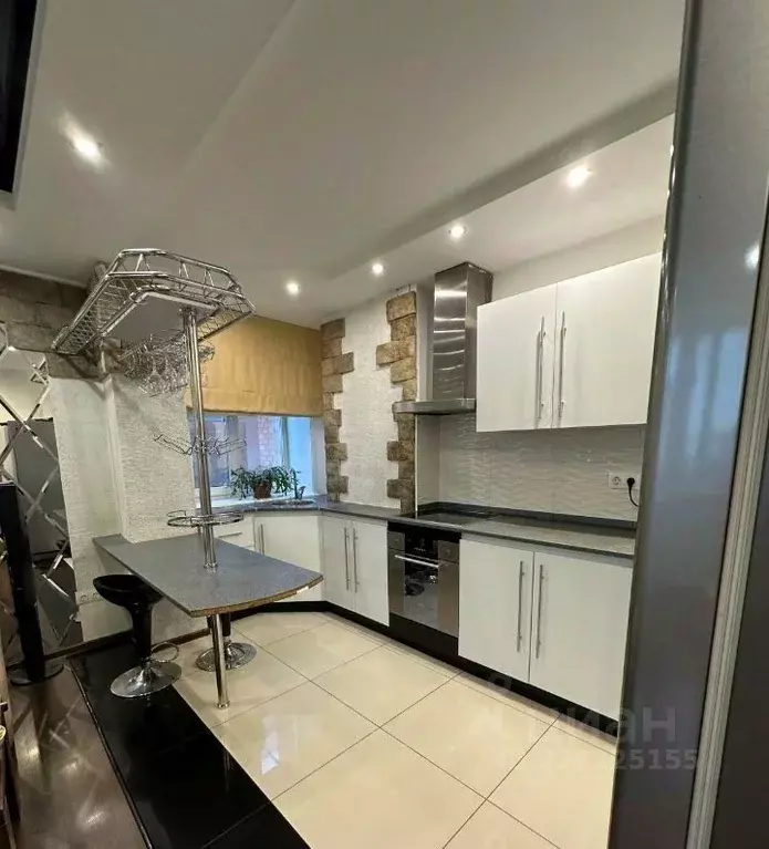 3-к кв. Иркутская область, Иркутск Байкальская ул., 291/1 (75.0 м) - Фото 1