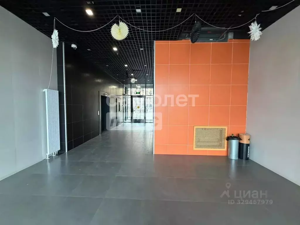 3-к кв. Москва ул. Поляны, 5Ак2 (90.9 м) - Фото 2