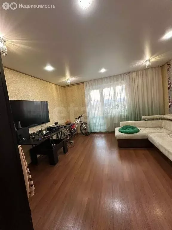 3-комнатная квартира: Миасс, улица Колесова, 17 (72.5 м) - Фото 0
