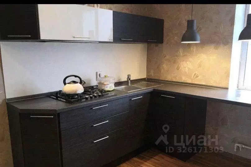 Дом в Оренбургская область, Бузулук ул. Победы, 10 (100 м) - Фото 2