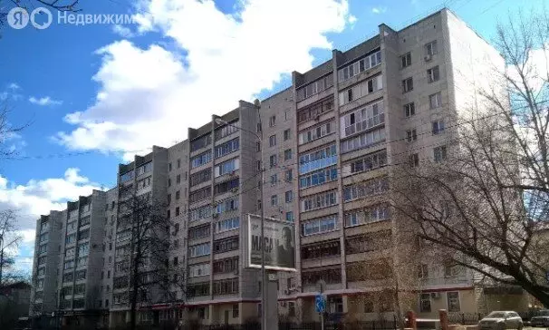 3-комнатная квартира: Тюмень, Холодильная улица, 136к1 (72.7 м) - Фото 2