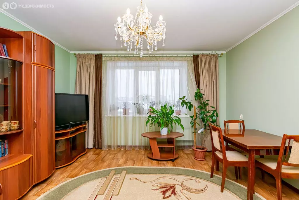 2-комнатная квартира: Пермь, улица Маршала Толбухина, 1 (56.2 м) - Фото 0