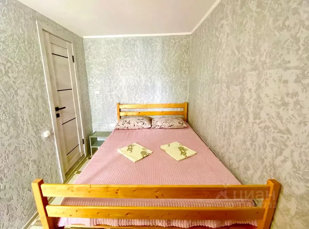 Комната Краснодарский край, Сочи Лазаревское жилрайон, ул. ... - Фото 1
