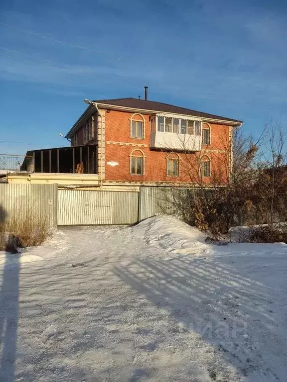 Дом в Челябинская область, Миасс Автомеханический пер., 2В (300 м) - Фото 1