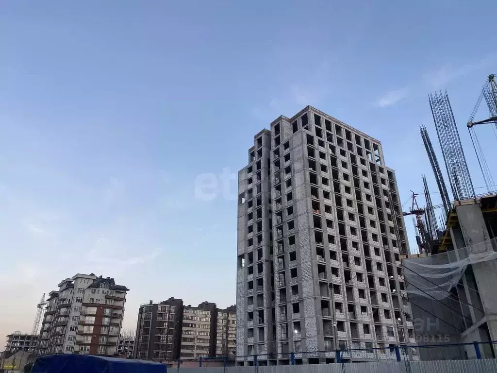 2-к кв. Северная Осетия, Владикавказ Первомайская ул., 14 (75.0 м) - Фото 1