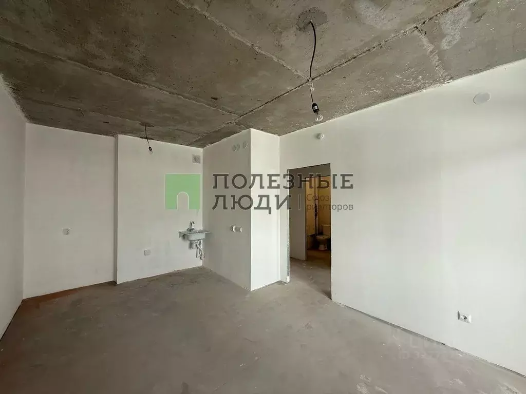 2-к кв. Красноярский край, Красноярск ул. Апрельская, 9А (42.6 м) - Фото 1