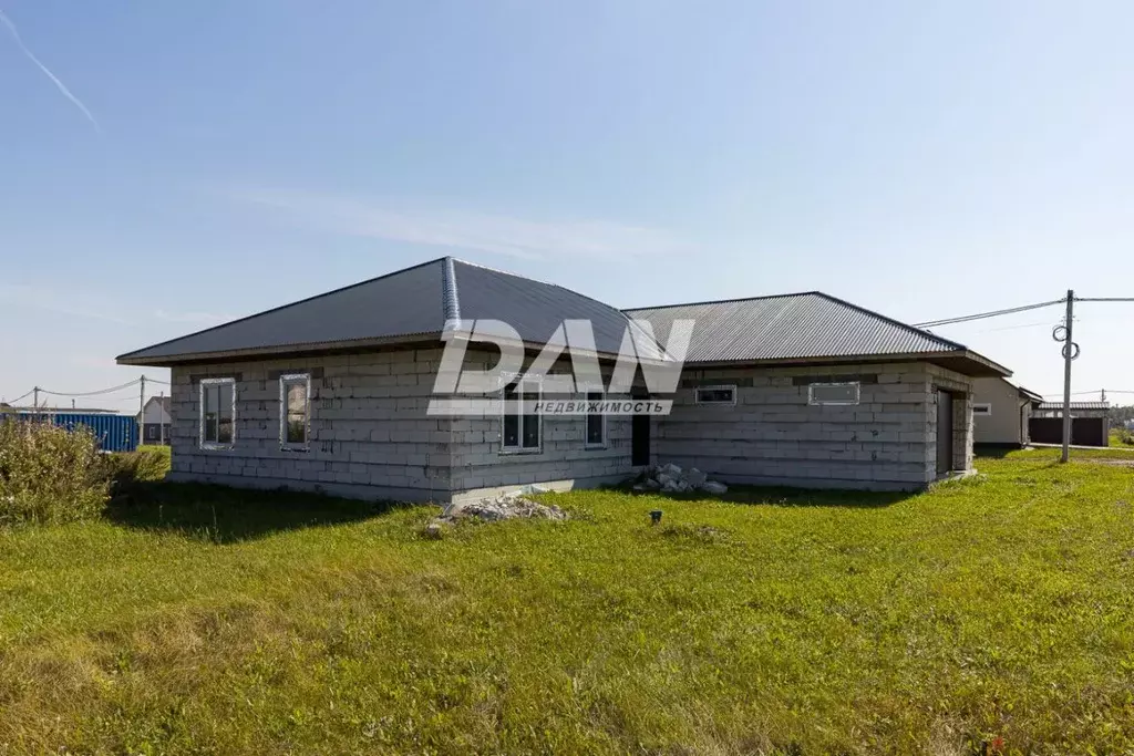 Дом в Челябинская область, Красноармейский муниципальный округ, с. ... - Фото 0