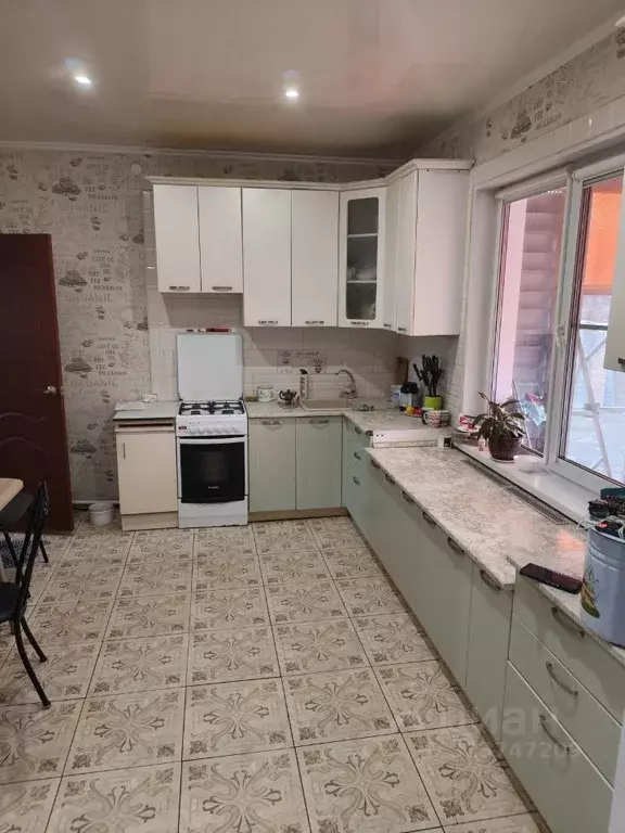 Дом в Омская область, Омский район муниципальный округ, д. Халдеевка ... - Фото 2