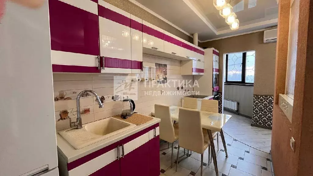 Продается 2-комнатная квартира - Фото 1