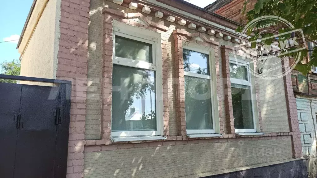 Дом в Ростовская область, Новочеркасск Михайловская ул. (58 м) - Фото 1