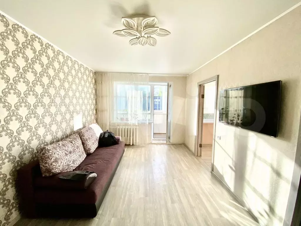 3-к. квартира, 60 м, 4/5 эт. - Фото 0