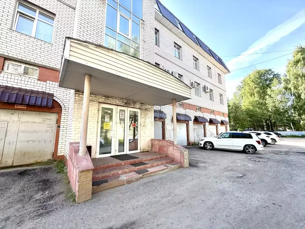 Помещение свободного назначения в Коми, Сыктывкар Первомайская ул., 87 ... - Фото 1