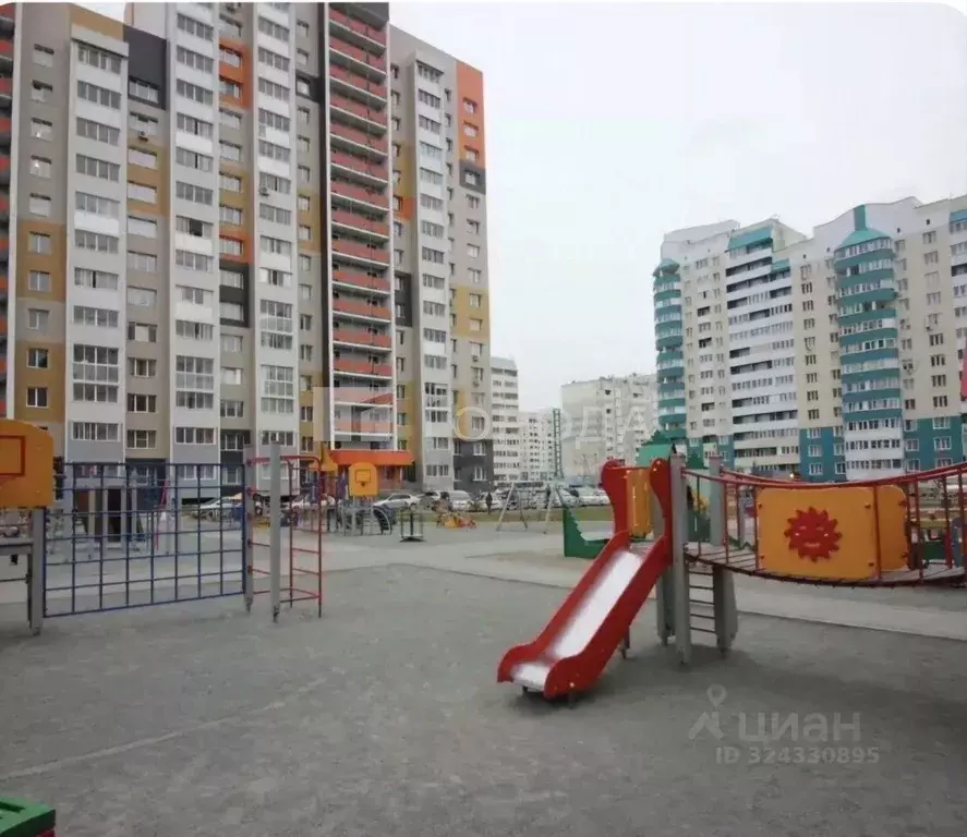 2-к кв. Алтайский край, Барнаул ул. Сергея Ускова, 25 (51.2 м) - Фото 1