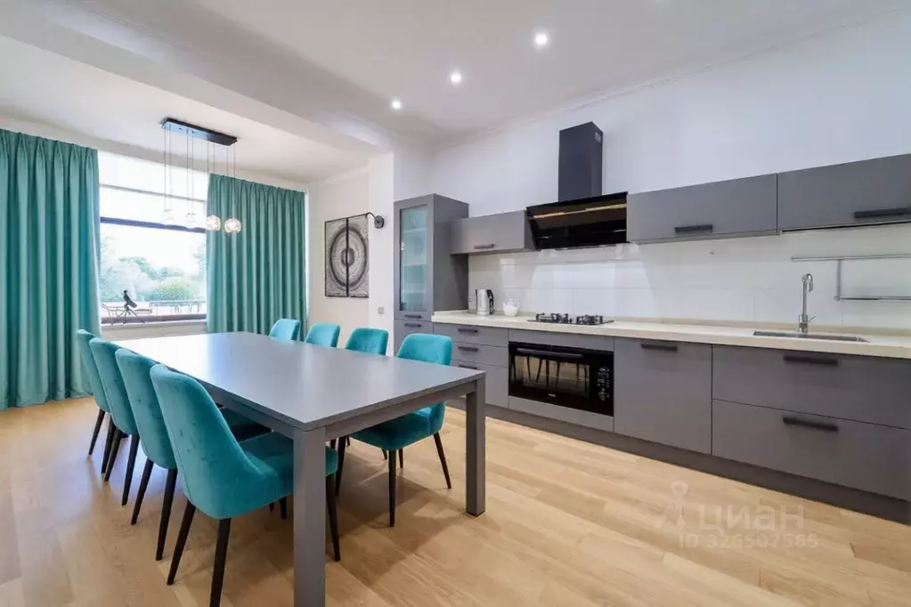 2-к кв. Краснодарский край, Сочи Курортный просп., 95а (130.0 м) - Фото 2