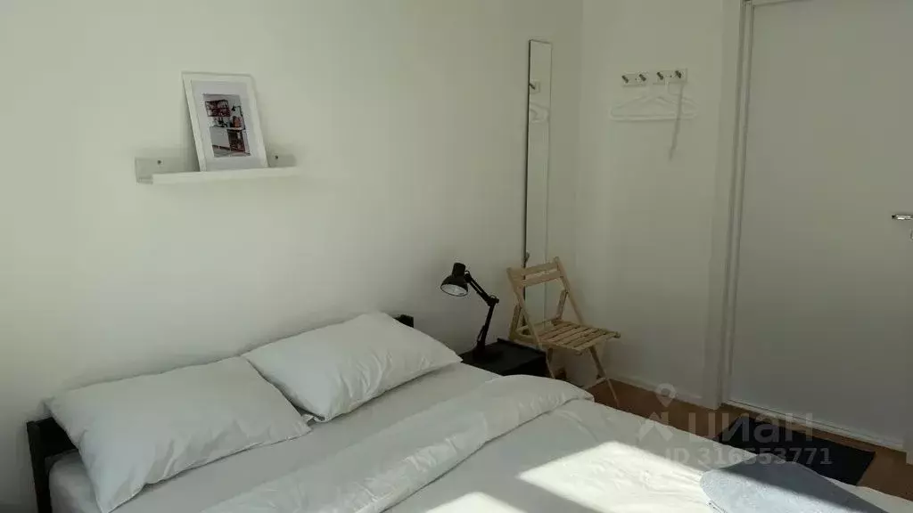 Комната Москва Зубовский проезд, 2К2 - Фото 2