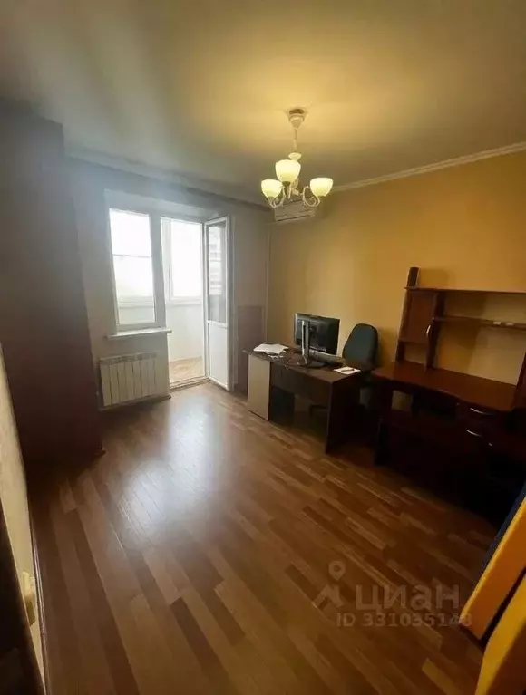 3-к кв. Белгородская область, Белгород ул. Щорса, 57 (71.9 м) - Фото 2