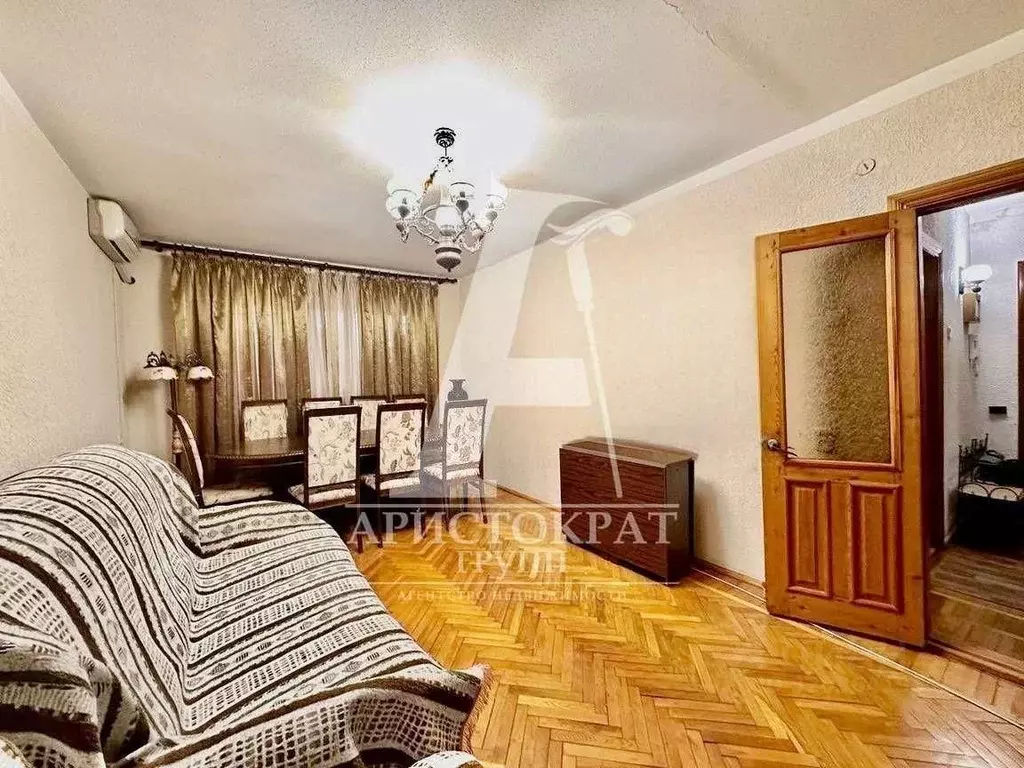 3-к кв. Ставропольский край, Пятигорск ул. Кочубея, 17 (66.6 м) - Фото 0