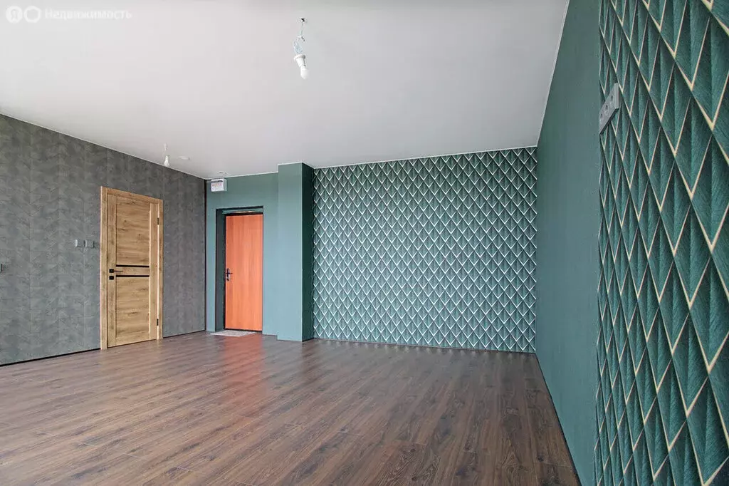 Квартира-студия: Волжский, площадь Труда, 2А (36.6 м) - Фото 1