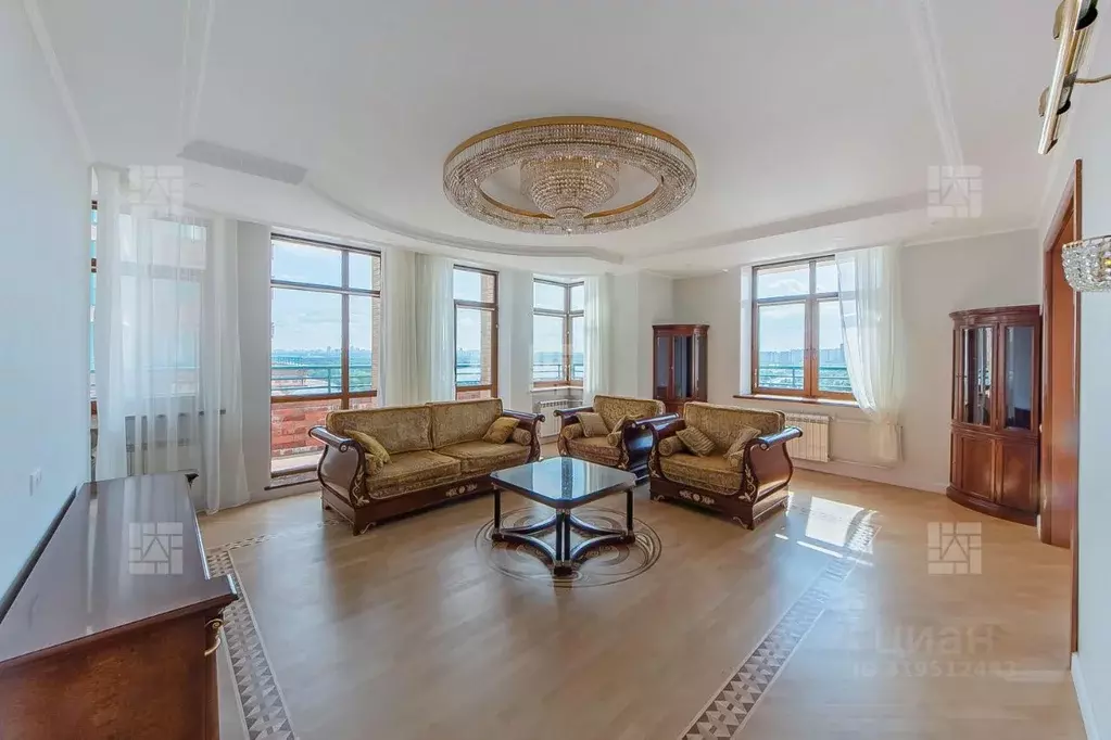 4-к кв. Москва Авиационная ул., 79 (204.1 м) - Фото 1