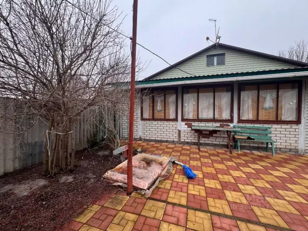 Дом в Волгоградская область, Иловлинский район, Краснодонский хут. ул. ... - Фото 2