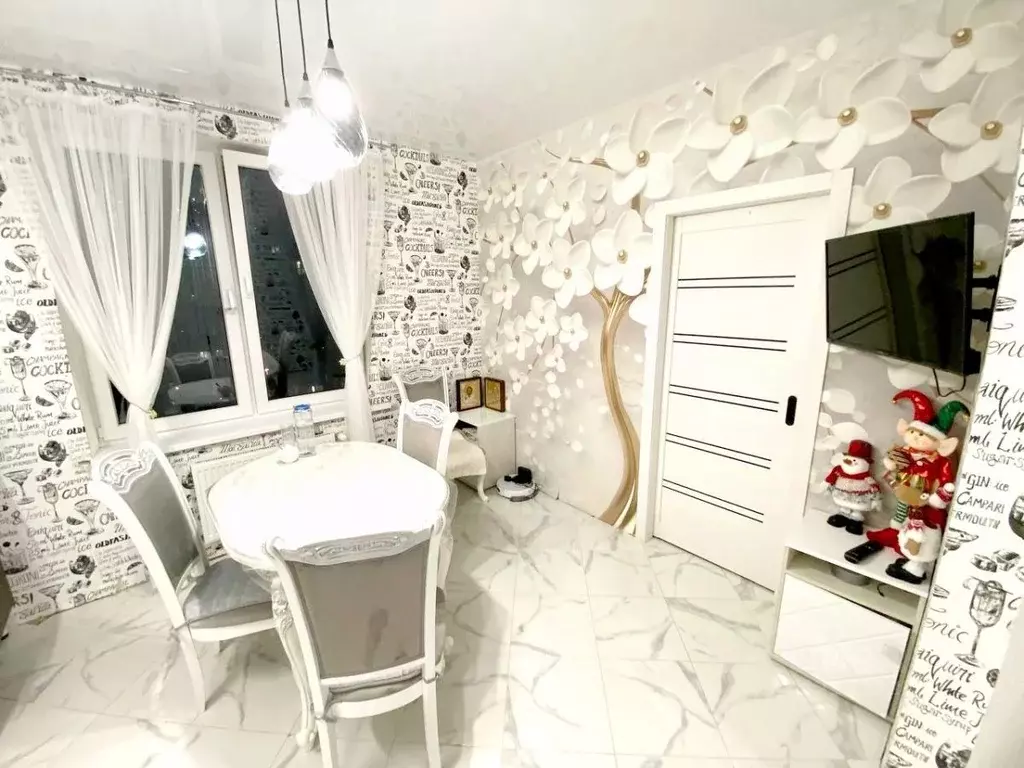 2-к кв. Калининградская область, Калининград Батальная ул., 100 (45.3 ... - Фото 2