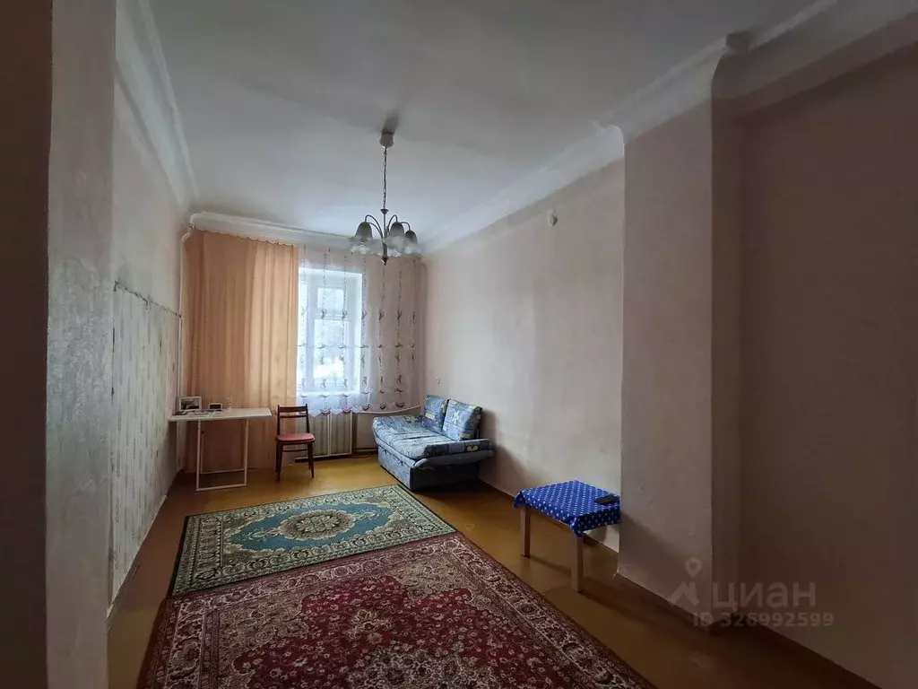 3-к кв. Омская область, Омск ул. 20 лет РККА, 11 (71.2 м) - Фото 0