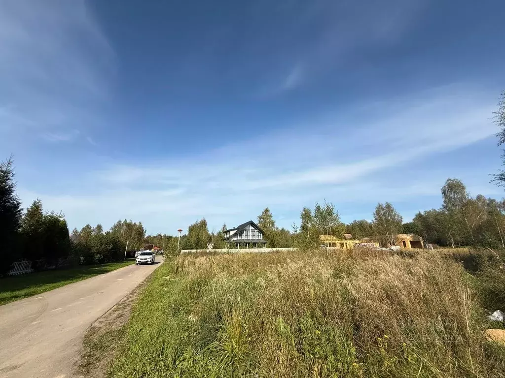 Участок в Московская область, Наро-Фоминский городской округ, Онтарио ... - Фото 0