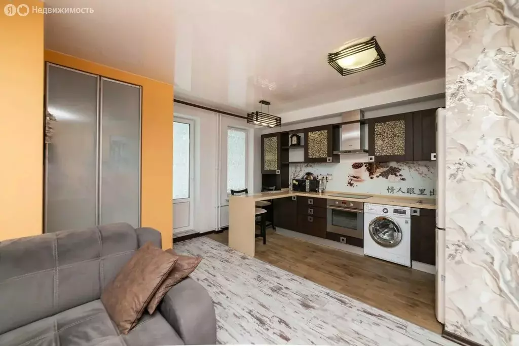 2-комнатная квартира: Курган, улица Гоголя, 109 (70.8 м) - Фото 1
