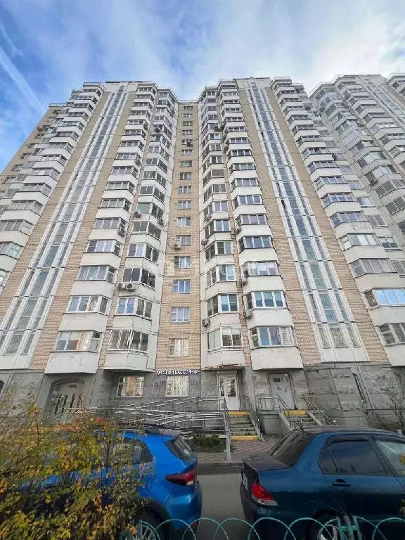 Продается 2-комнатная квартира - Фото 1