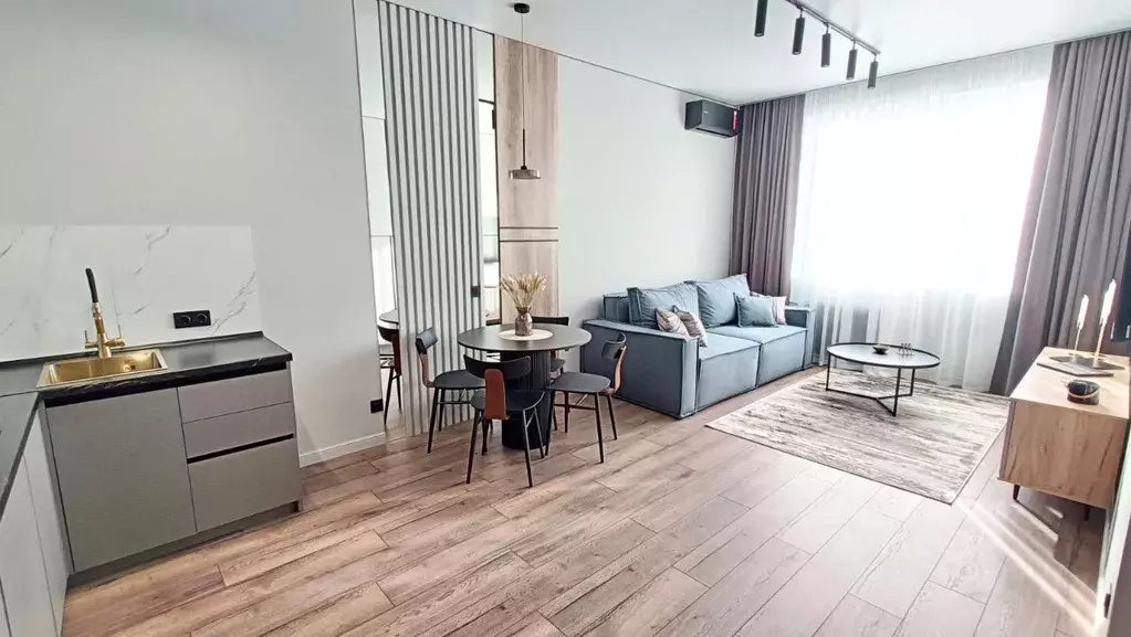 2-к кв. Кемеровская область, Кемерово бул. Строителей, 53 (56.0 м) - Фото 1