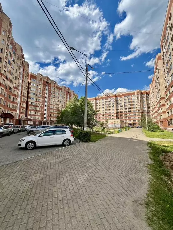1-к. квартира, 40 м, 10/10 эт. - Фото 0